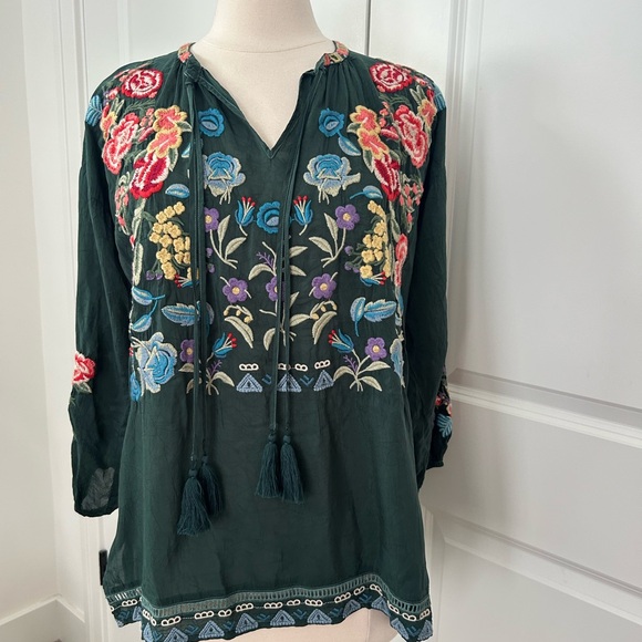 $365 JOHNNY WAS sz S Zadonia Embroidered Peasant Top Blouse Sold Out - Picture 10 of 13